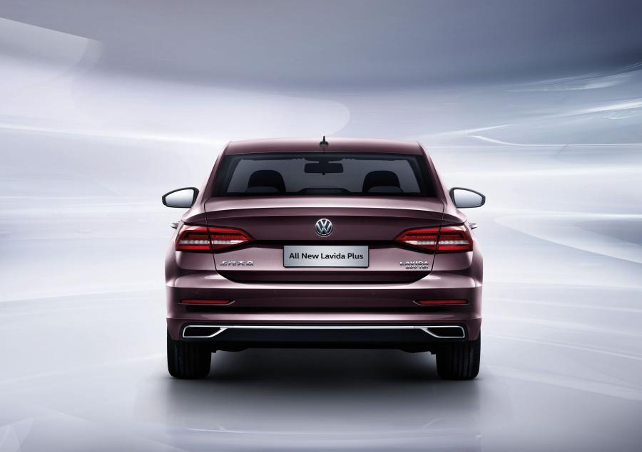  Volkswagen Lavida Plus 2018 года  (фото 3 из 37)